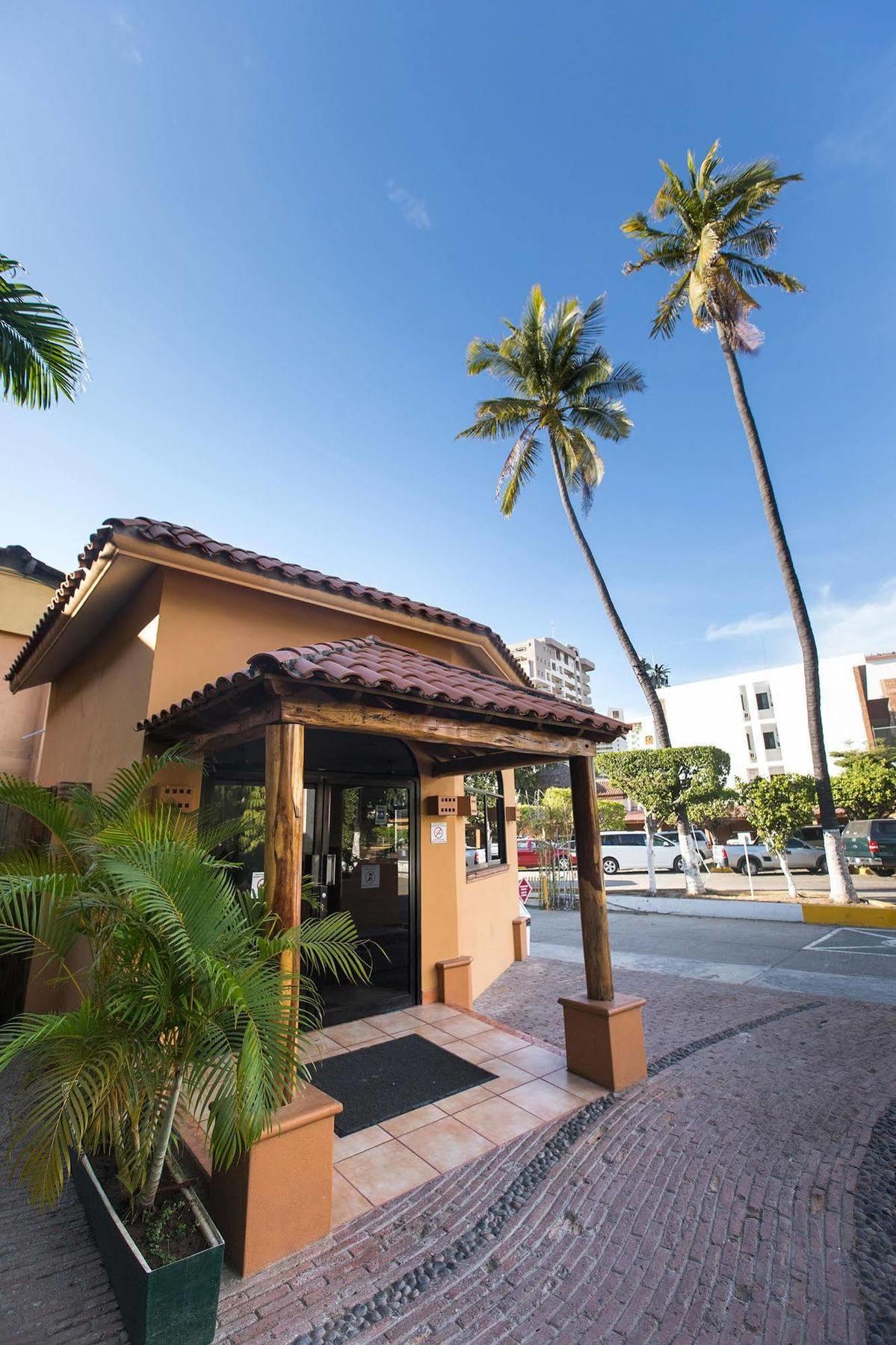 Hotel Margaritas Mazatlan Exterior photo